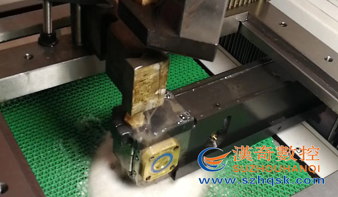 中走絲脈沖峰值電流對Ra的影響