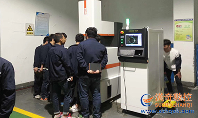 中走絲教程為什么要割八方來判斷精度？